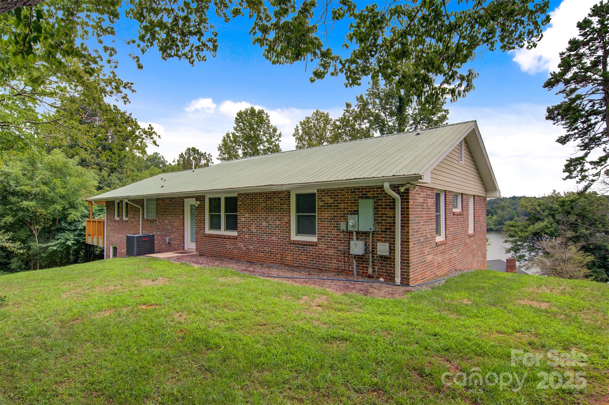 6294 Southlake Drive