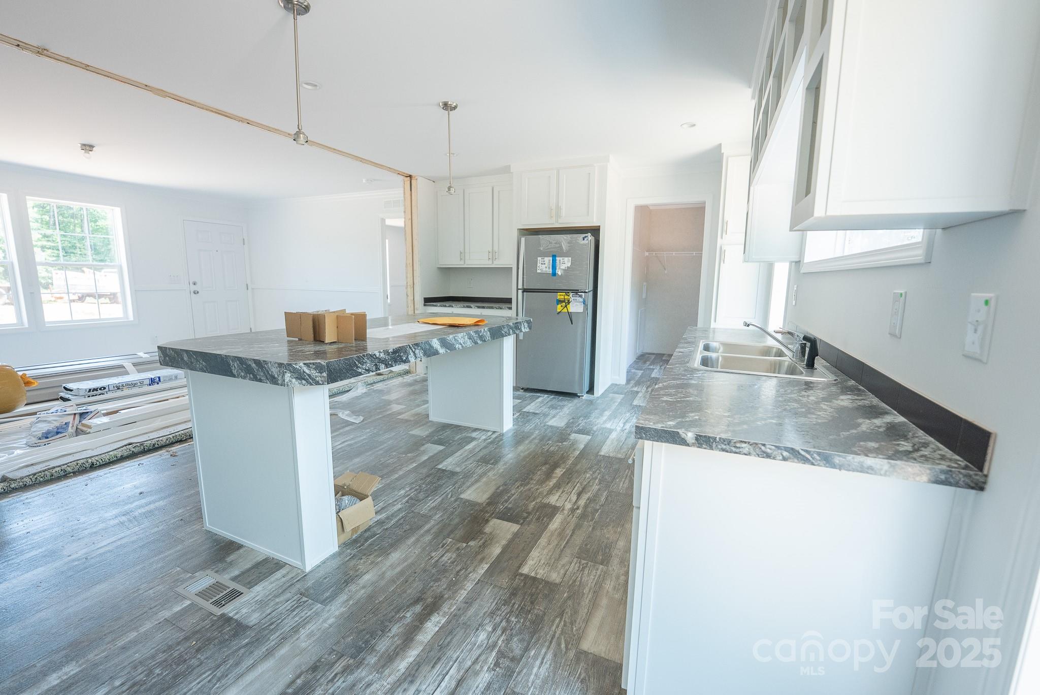 1853 Hill River Road Unit: 1-2