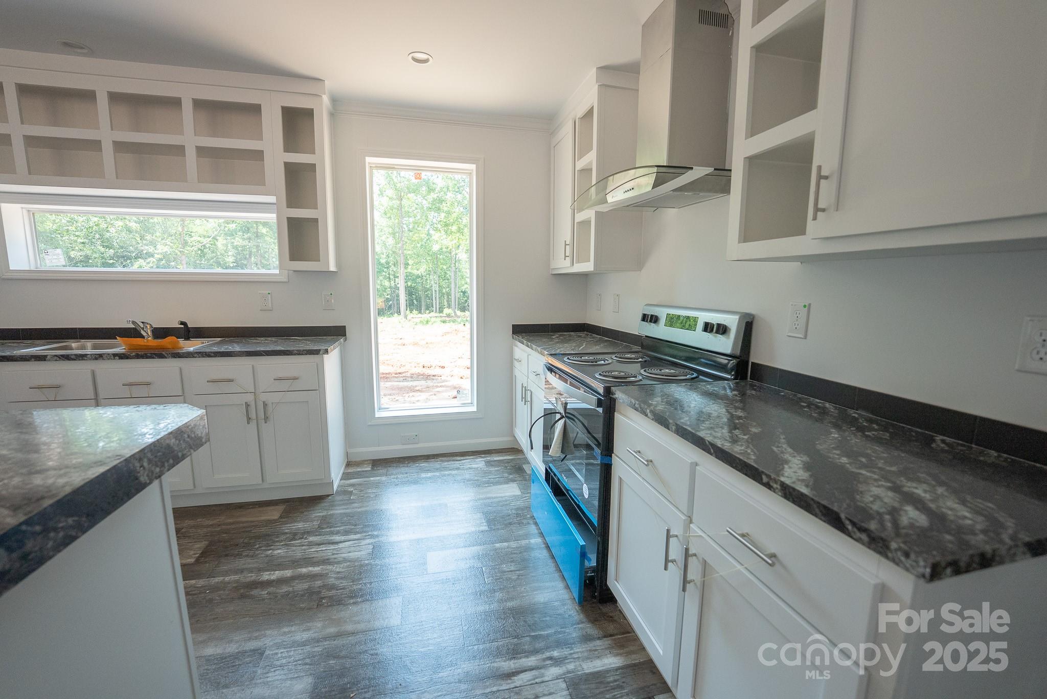 1853 Hill River Road Unit: 1-2