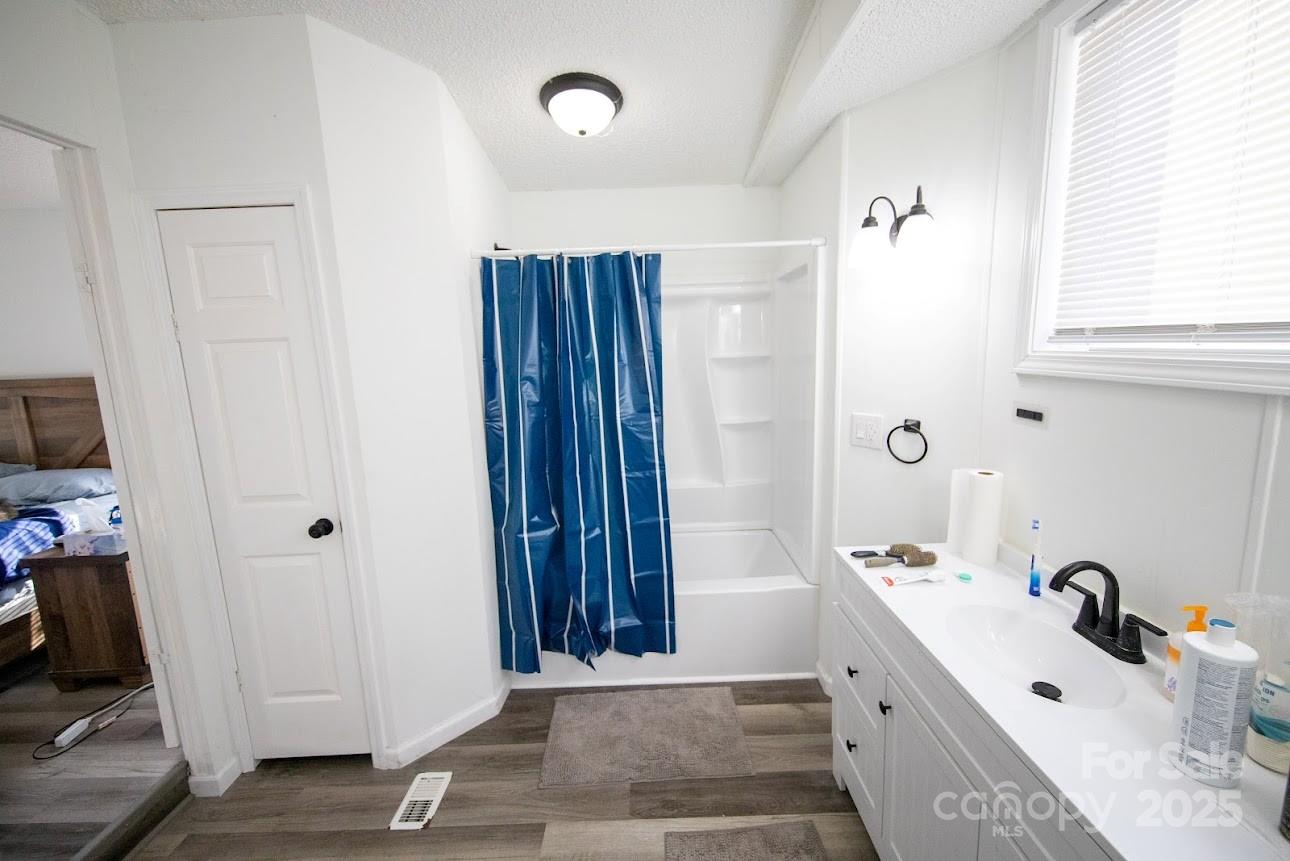 717 Pine Mountain Road