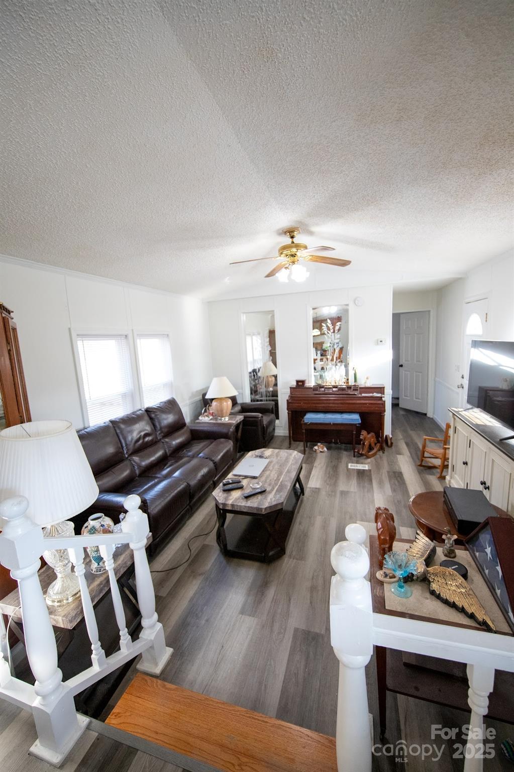 717 Pine Mountain Road