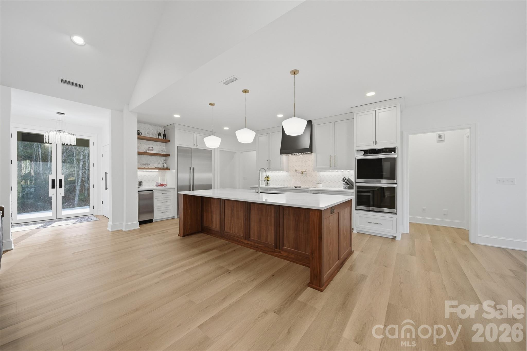 6054 Willowbottom Road