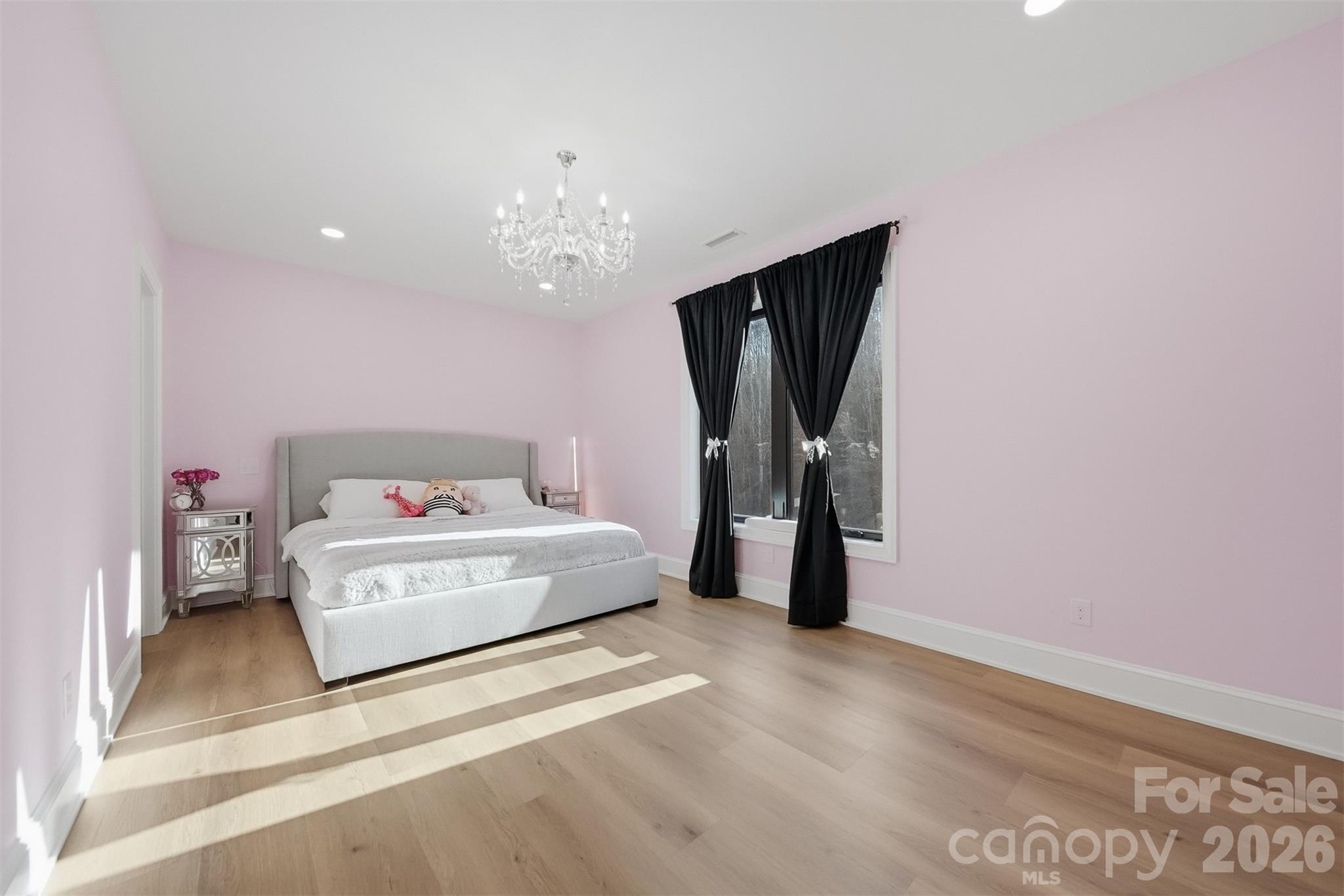 6054 Willowbottom Road