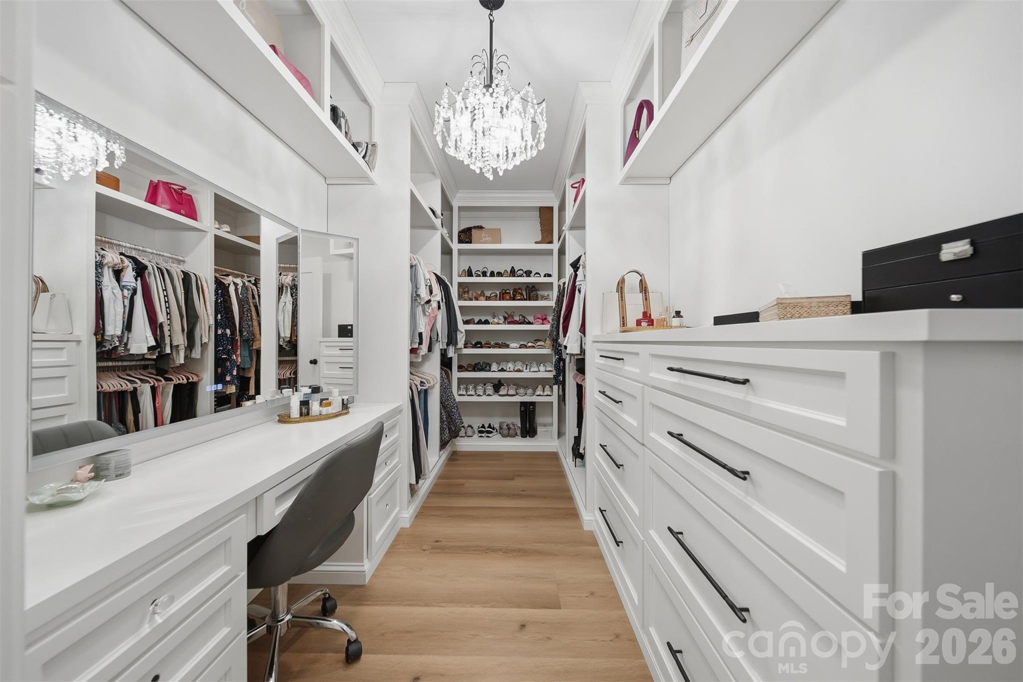 6054 Willowbottom Road