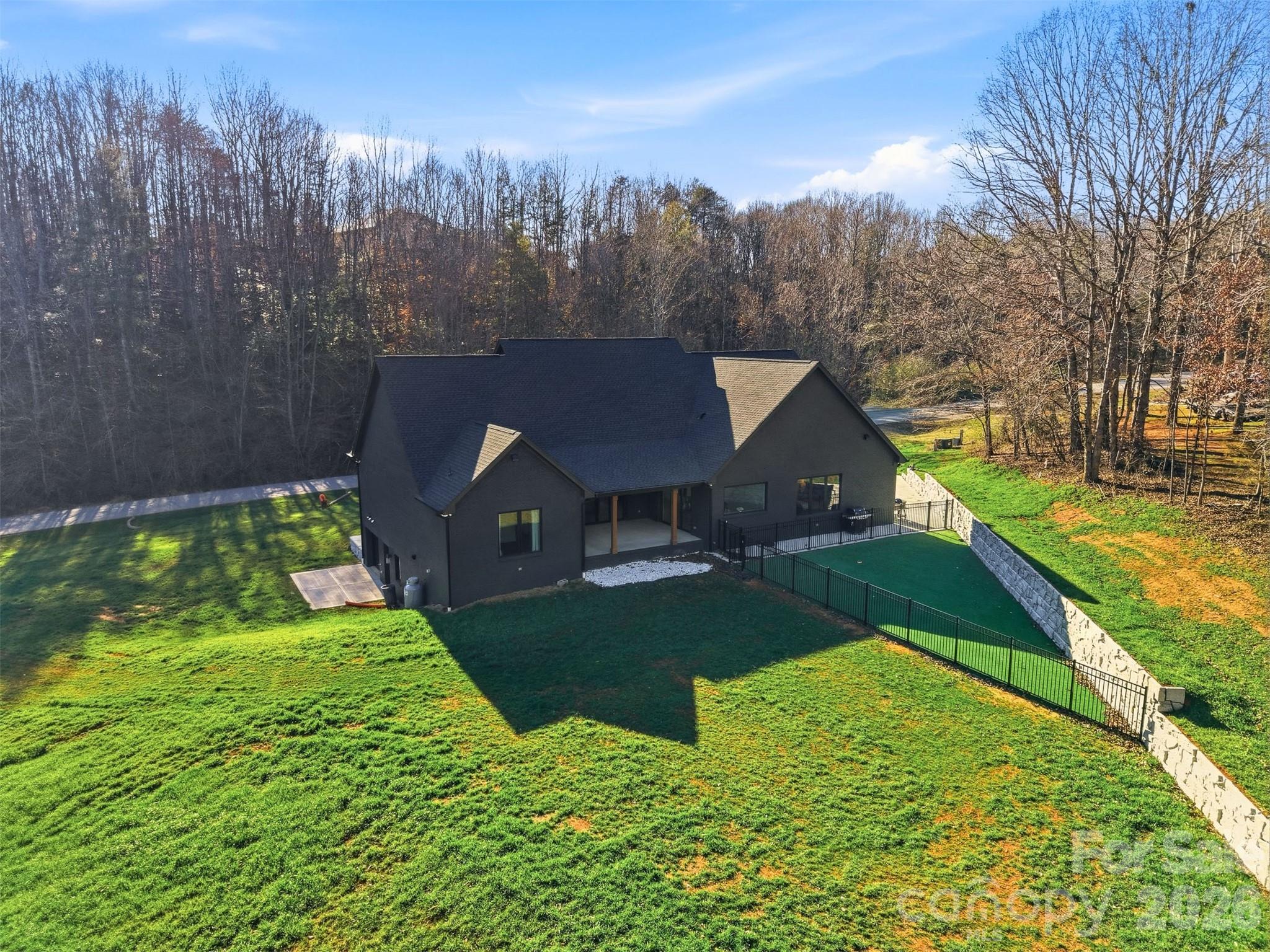 6054 Willowbottom Road