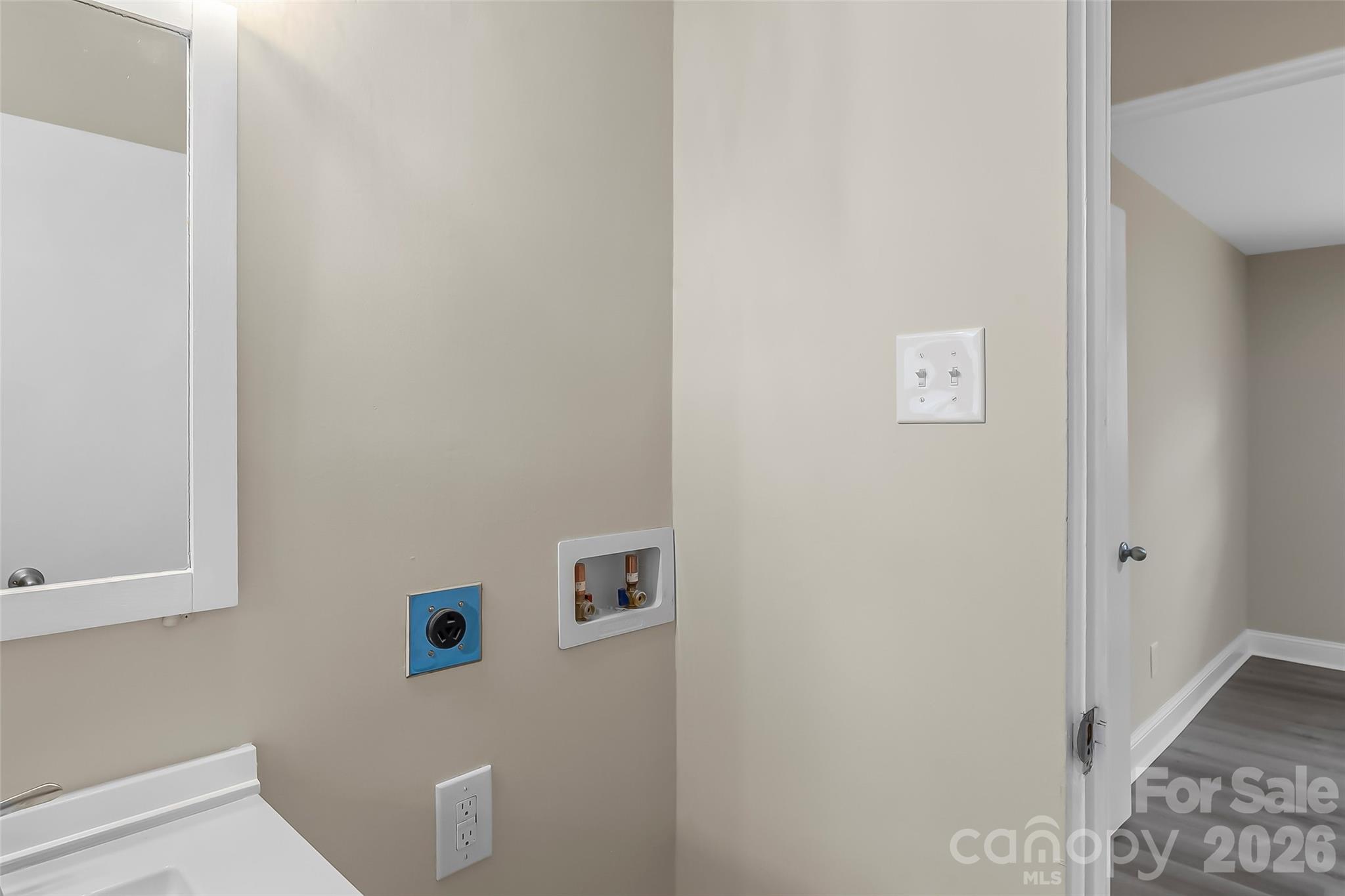 902 & 904 8th Avenue SW