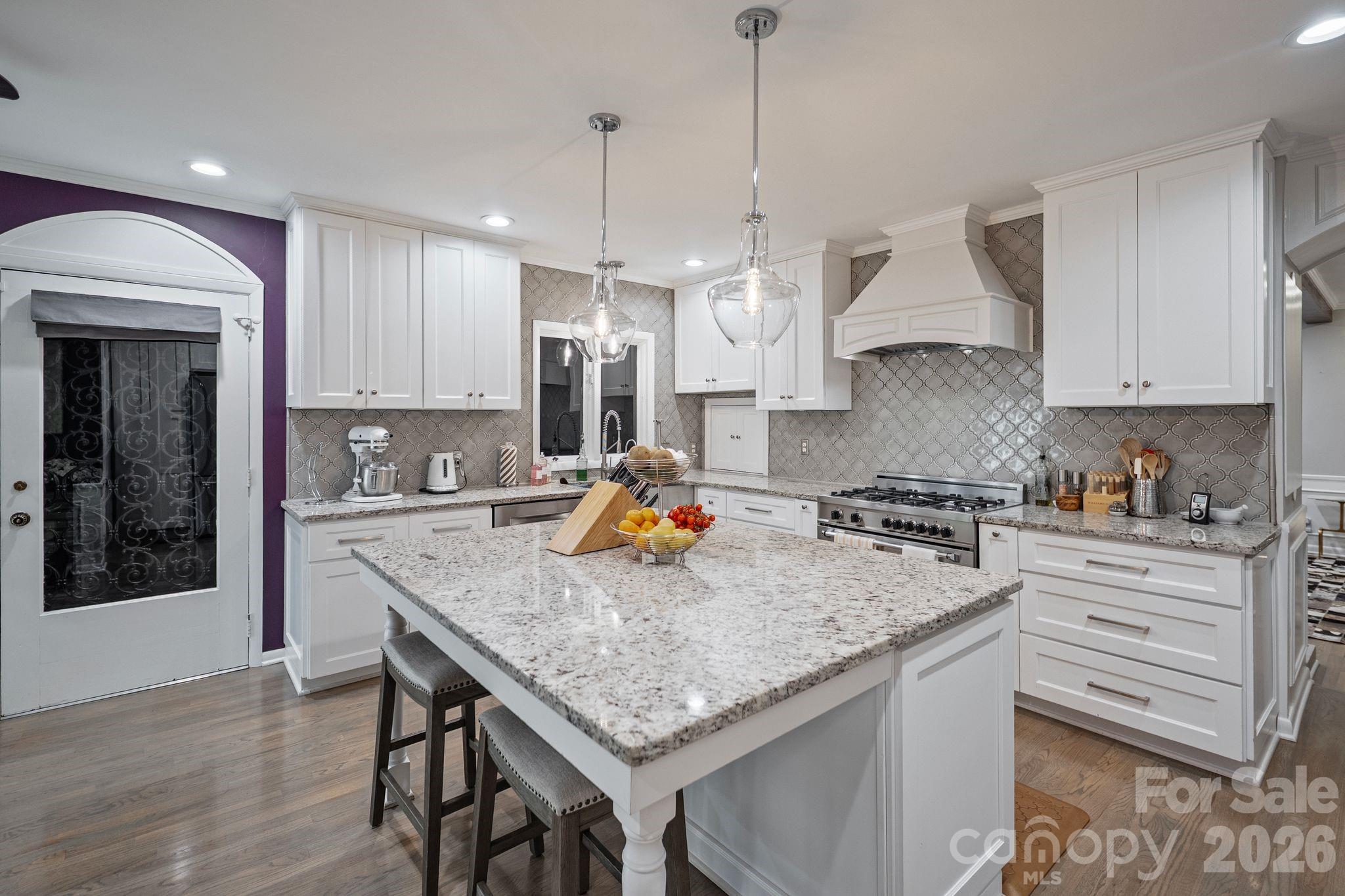 2082 2nd Street Drive NW