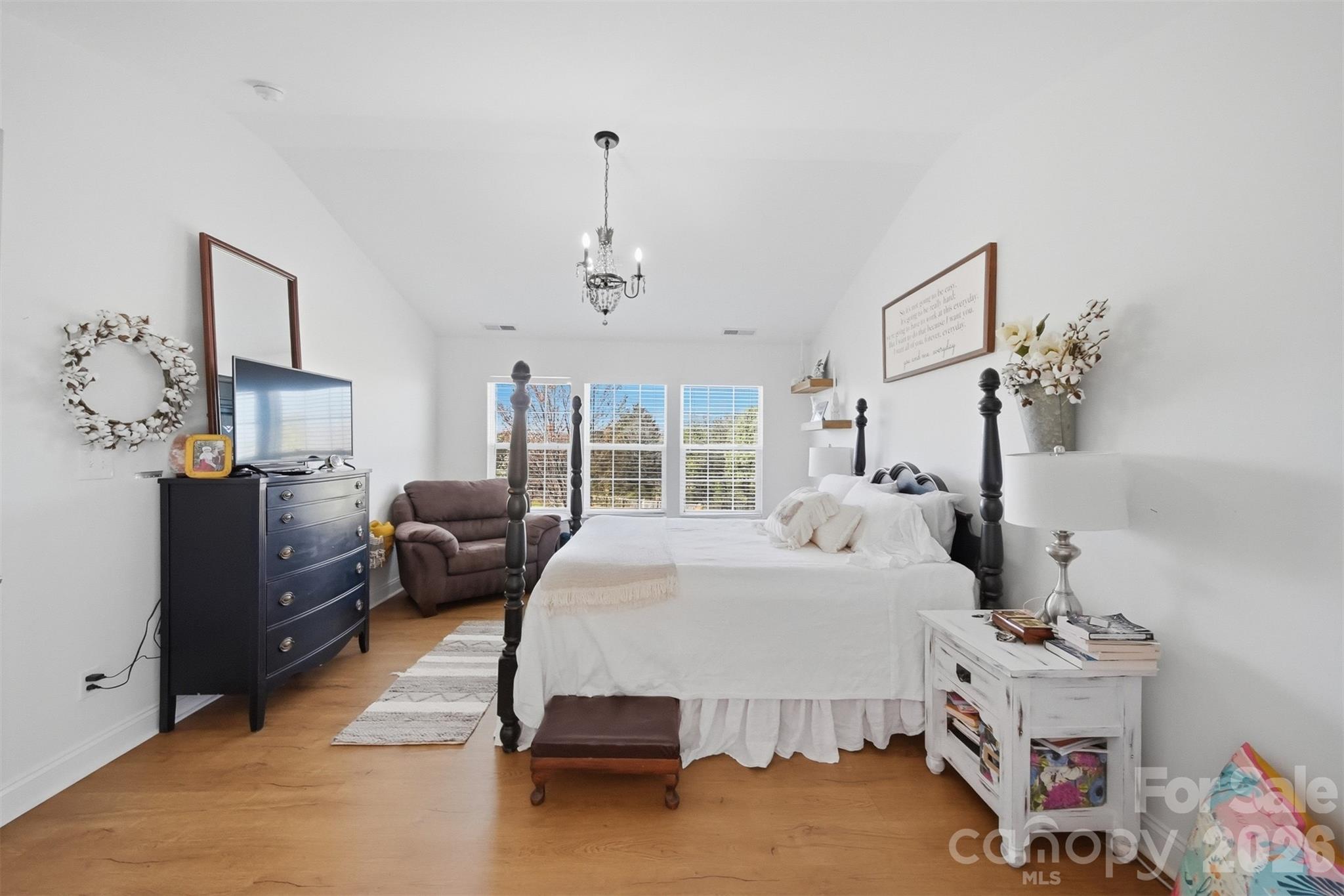 5050 Orchard Park Drive