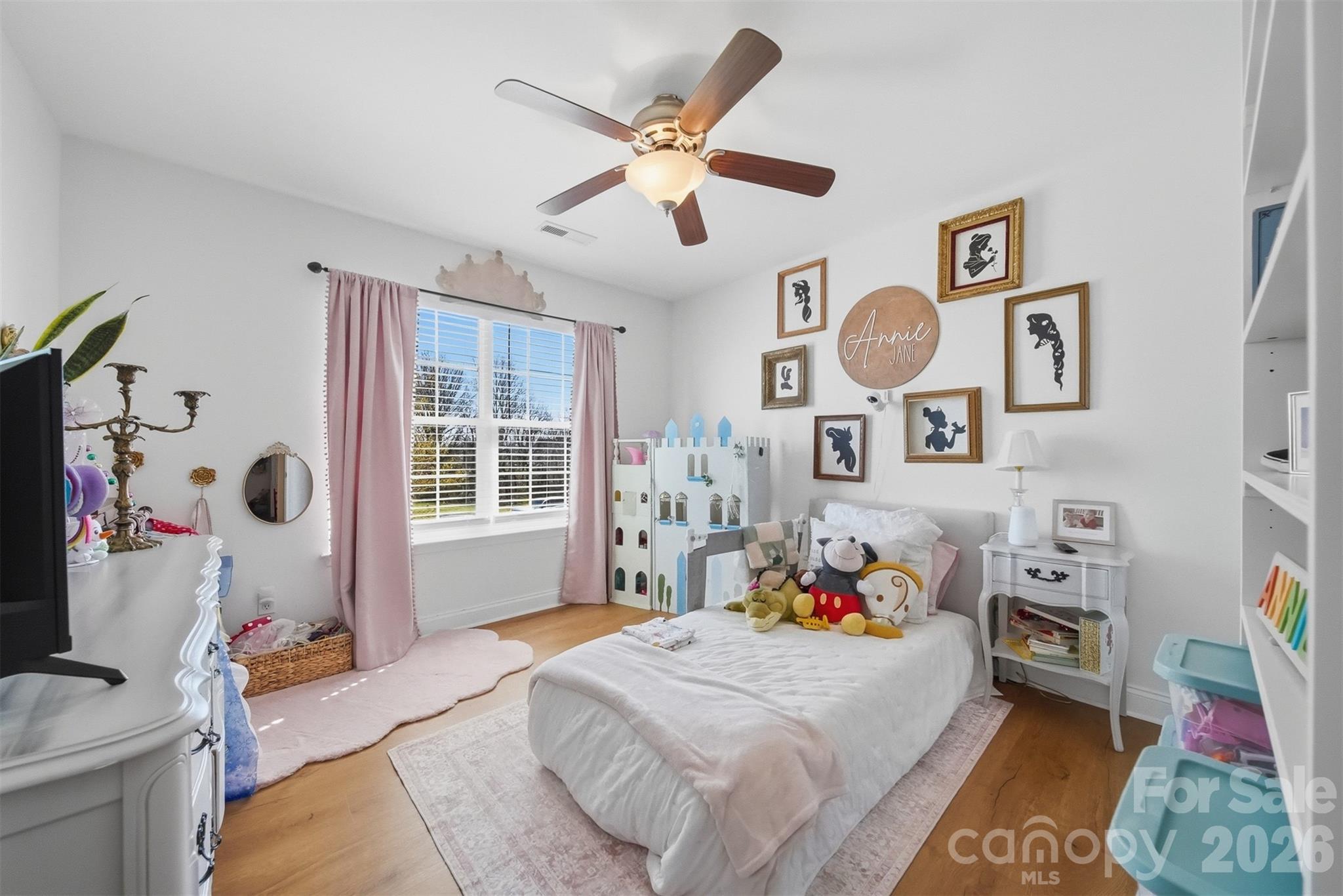 5050 Orchard Park Drive