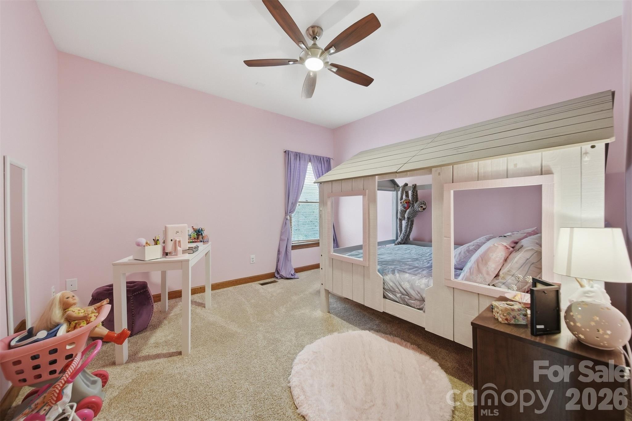 3330 Shamrock Heights