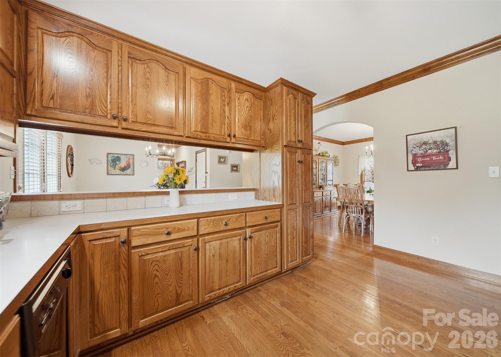 3330 Shamrock Heights