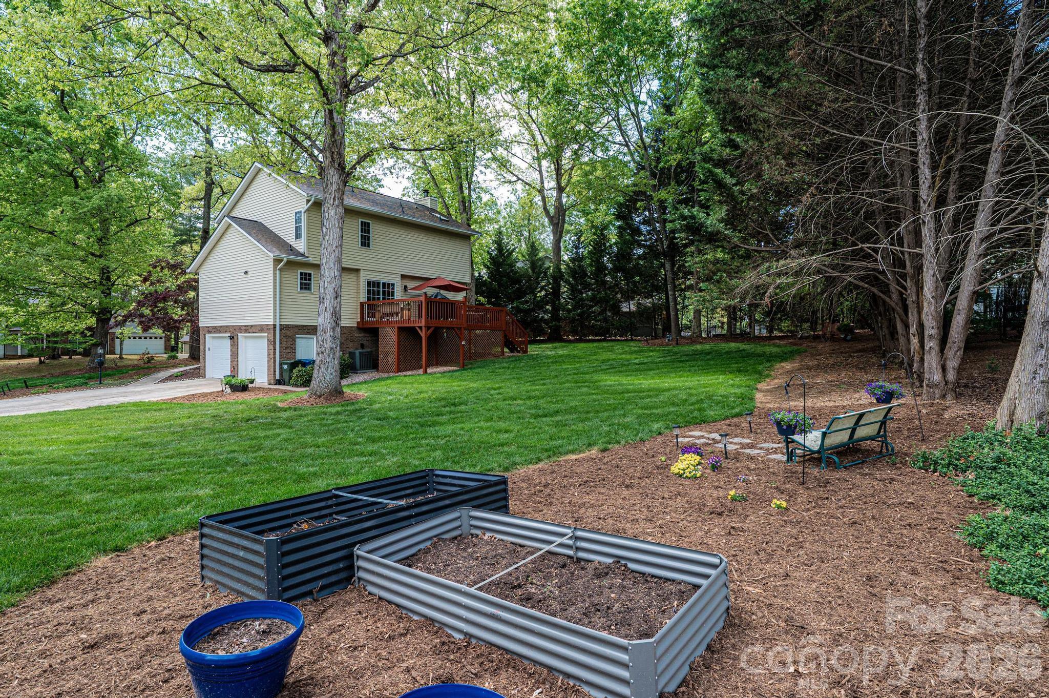 600 17th Avenue Drive SE
