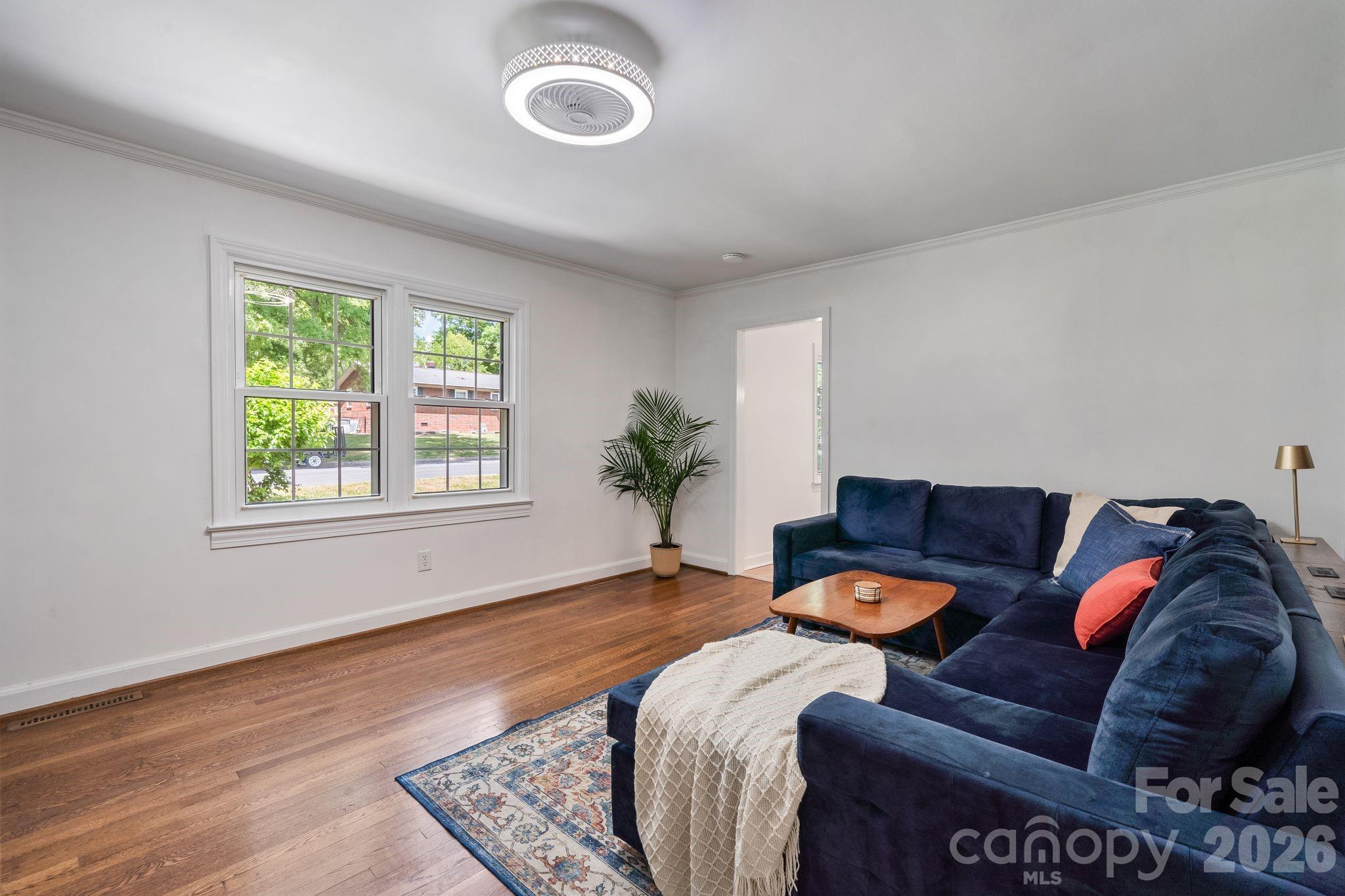 753 Carpenter Avenue