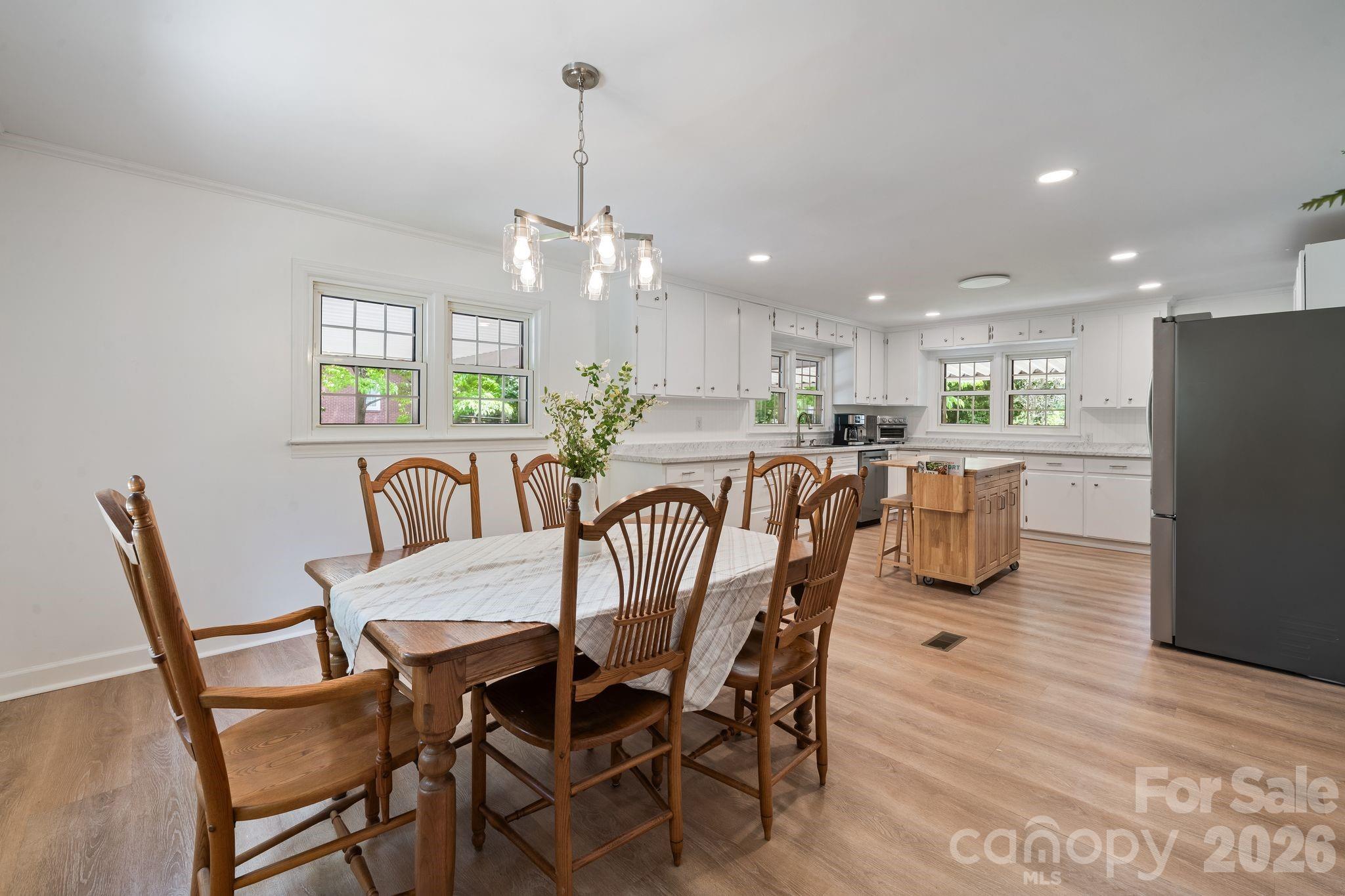 753 Carpenter Avenue