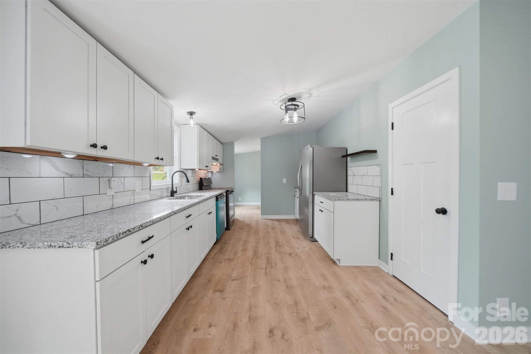 2295 Amy Court