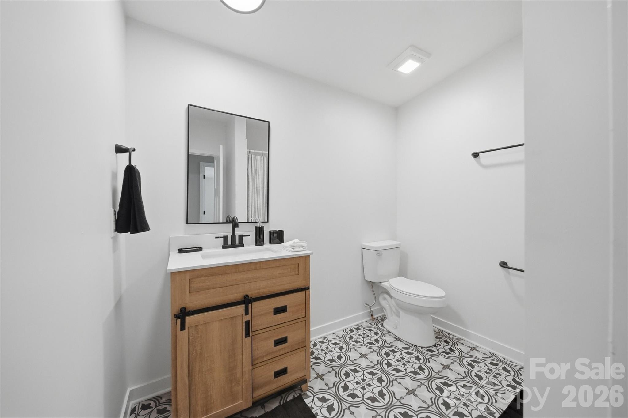 2295 Amy Court