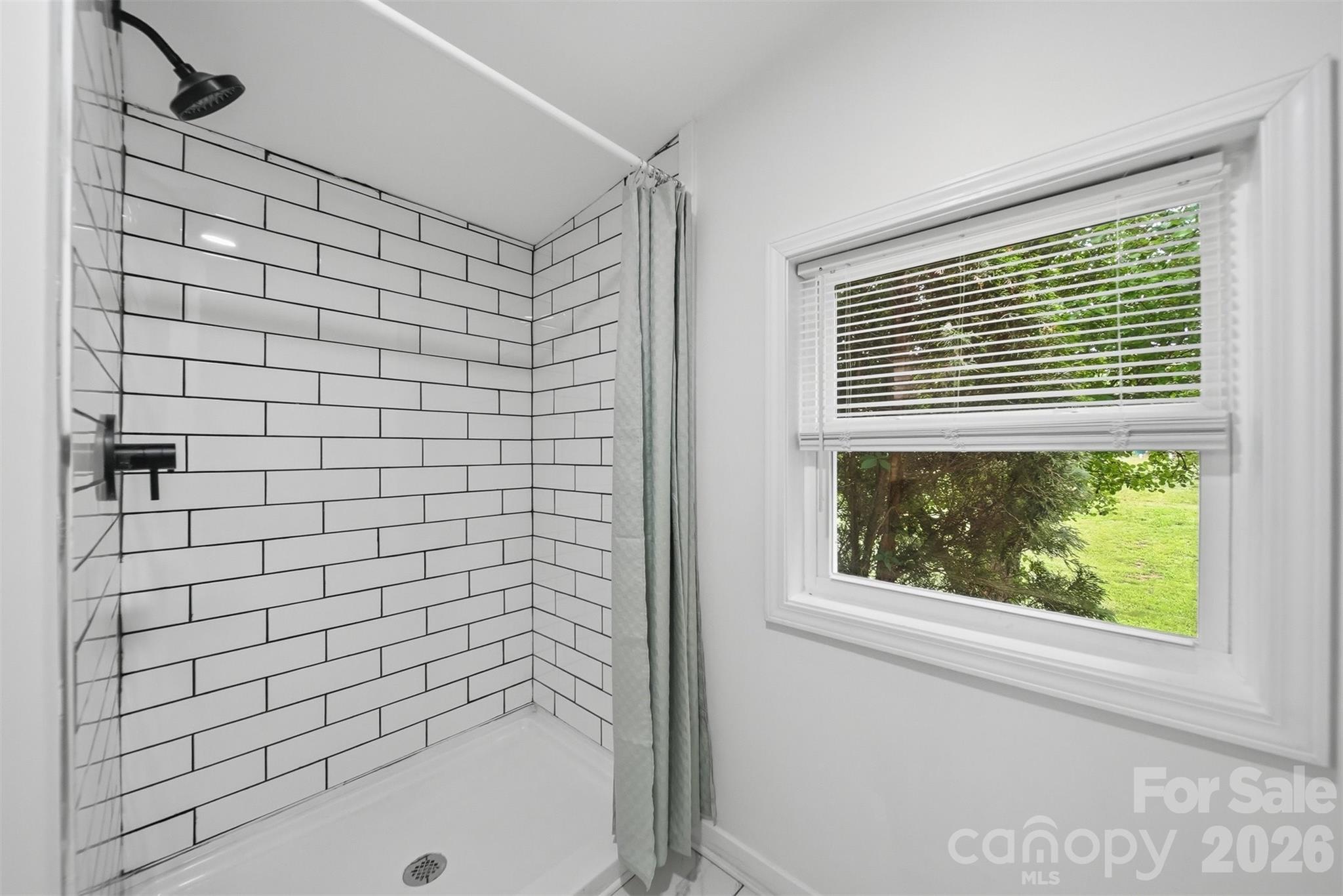 2295 Amy Court