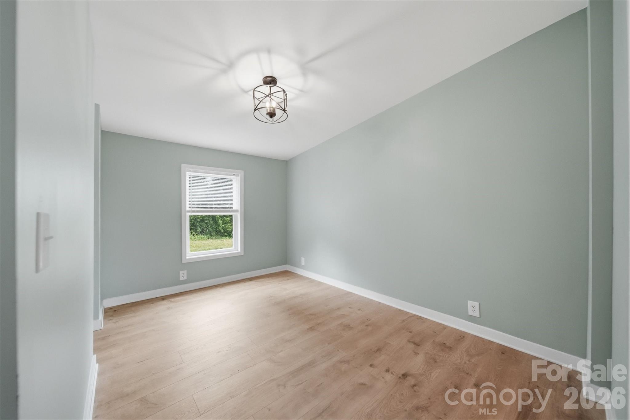 2295 Amy Court