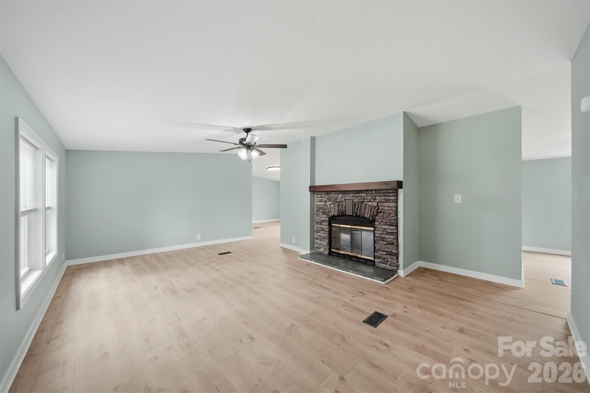 2295 Amy Court