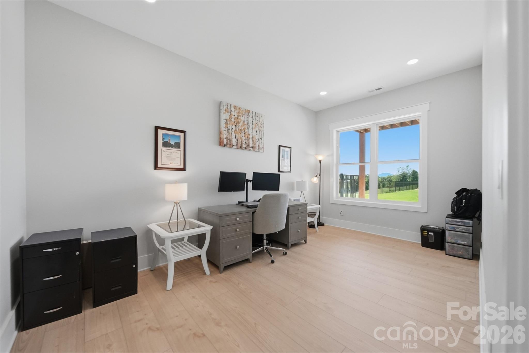 2322 Moss Farm Road