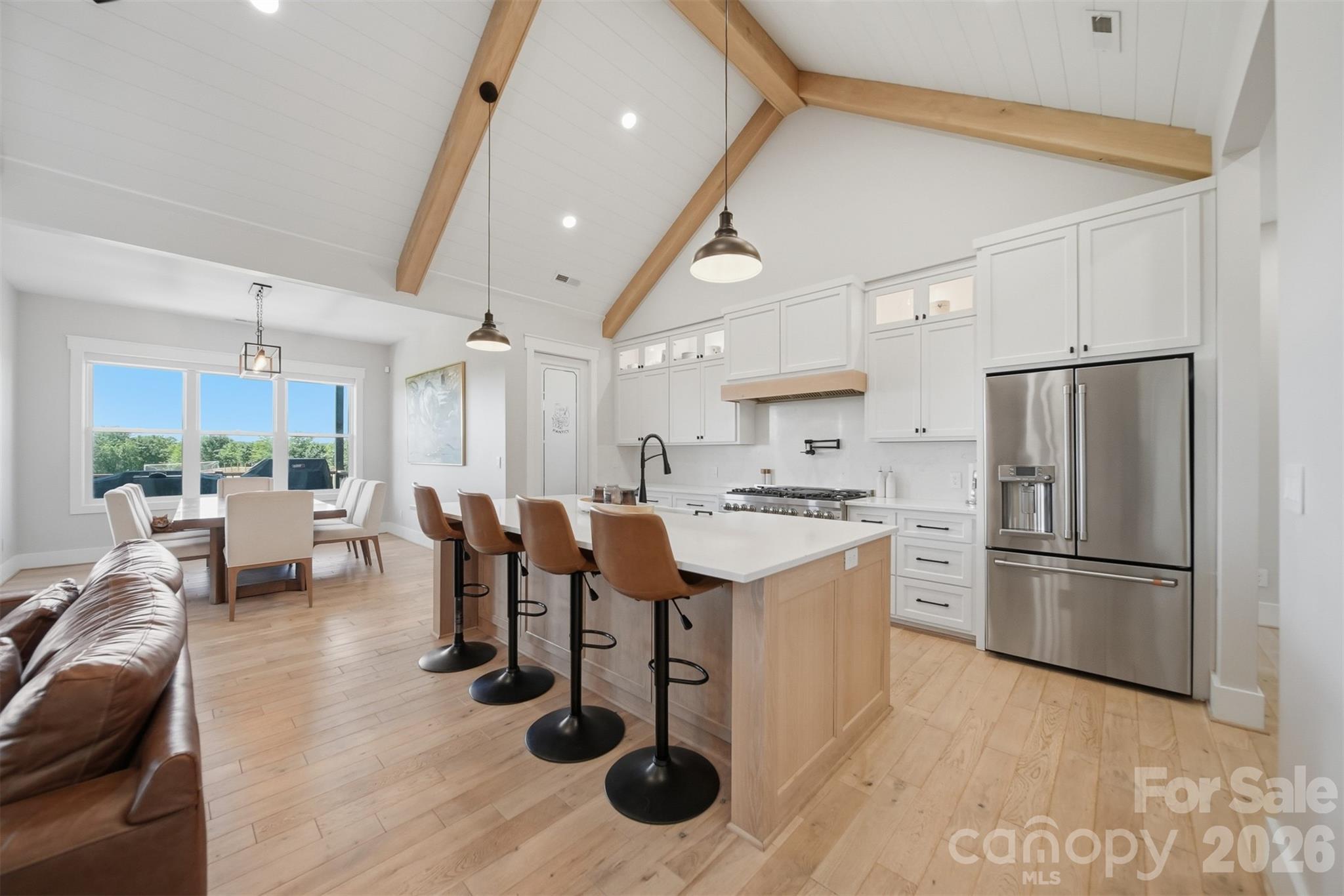2322 Moss Farm Road