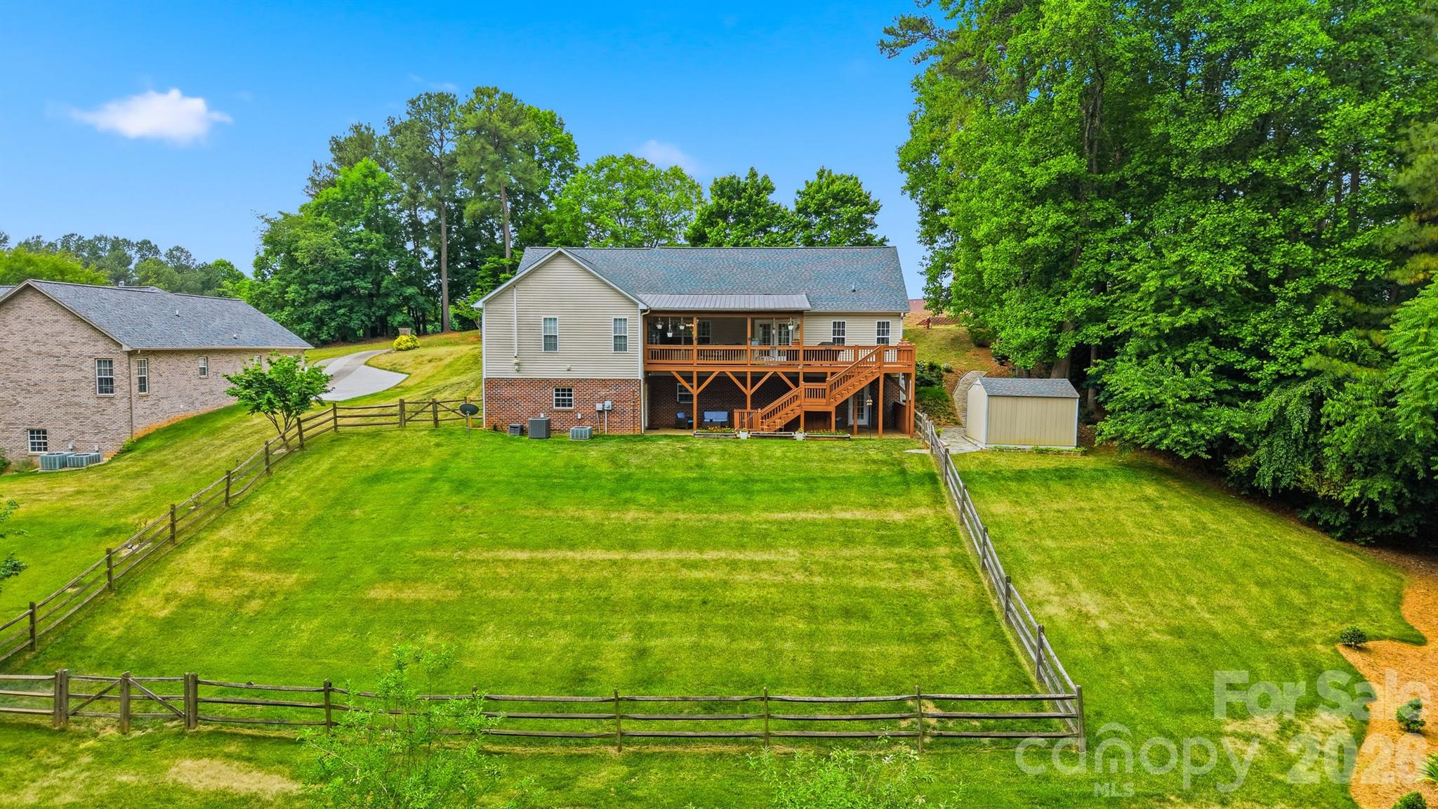3422 N Bay Drive