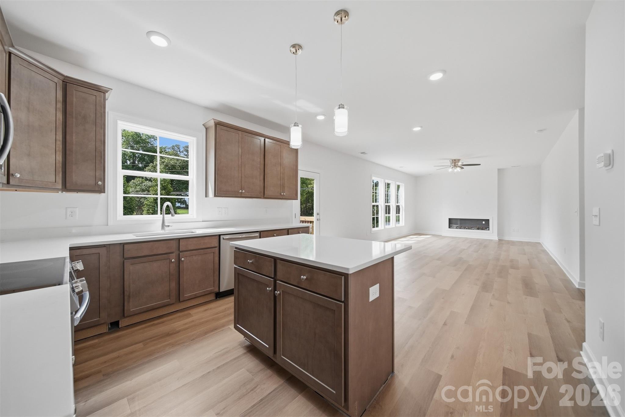 1147 10th Street Lane NW