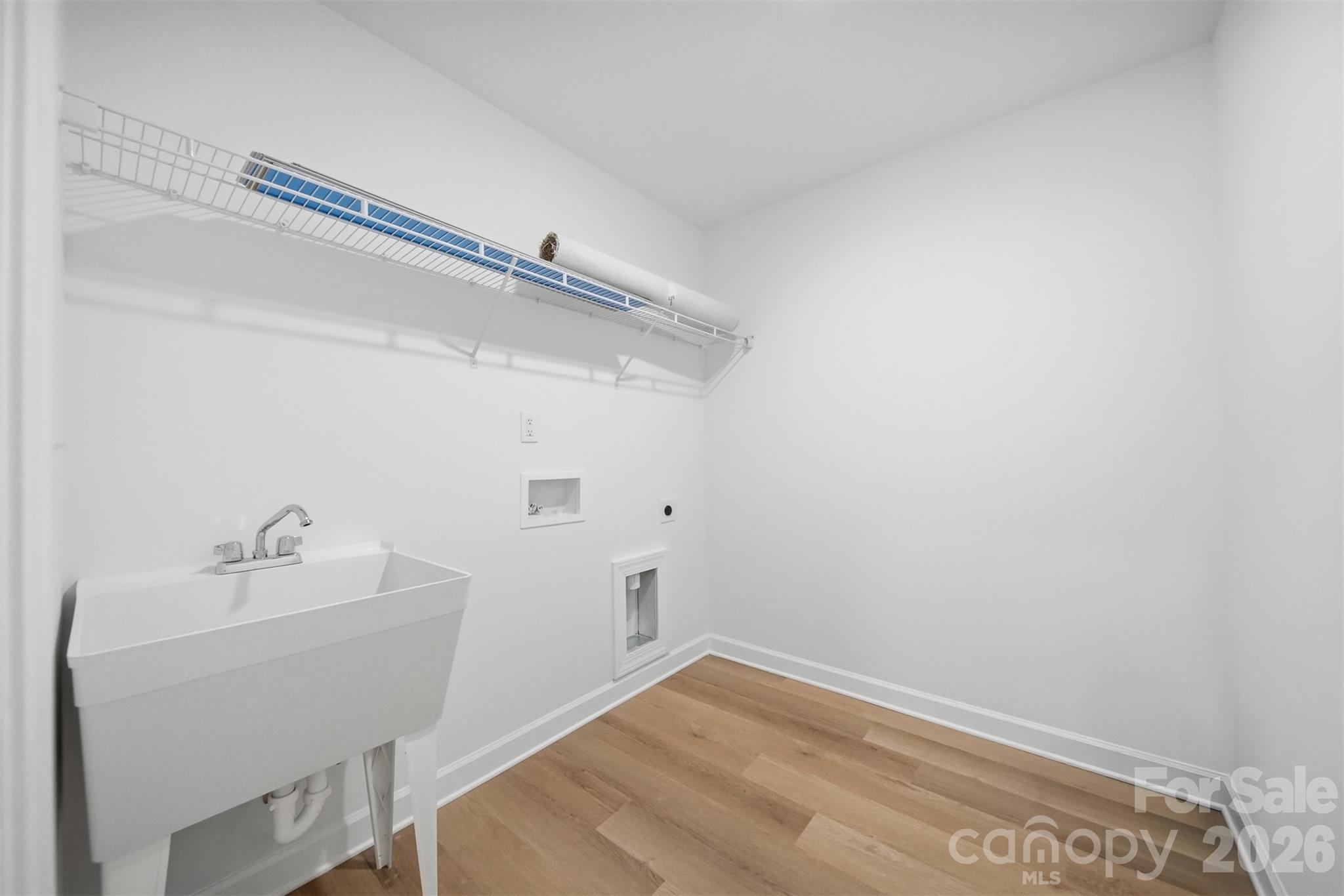 1147 10th Street Lane NW