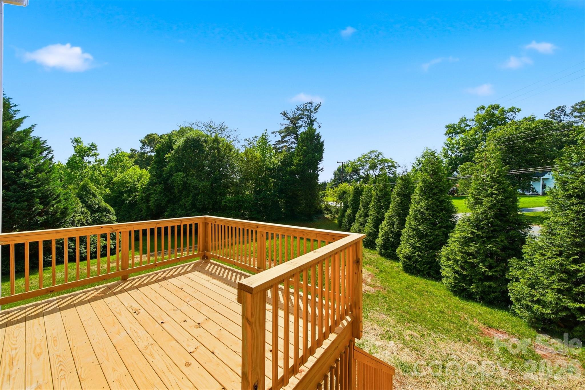 1147 10th Street Lane NW