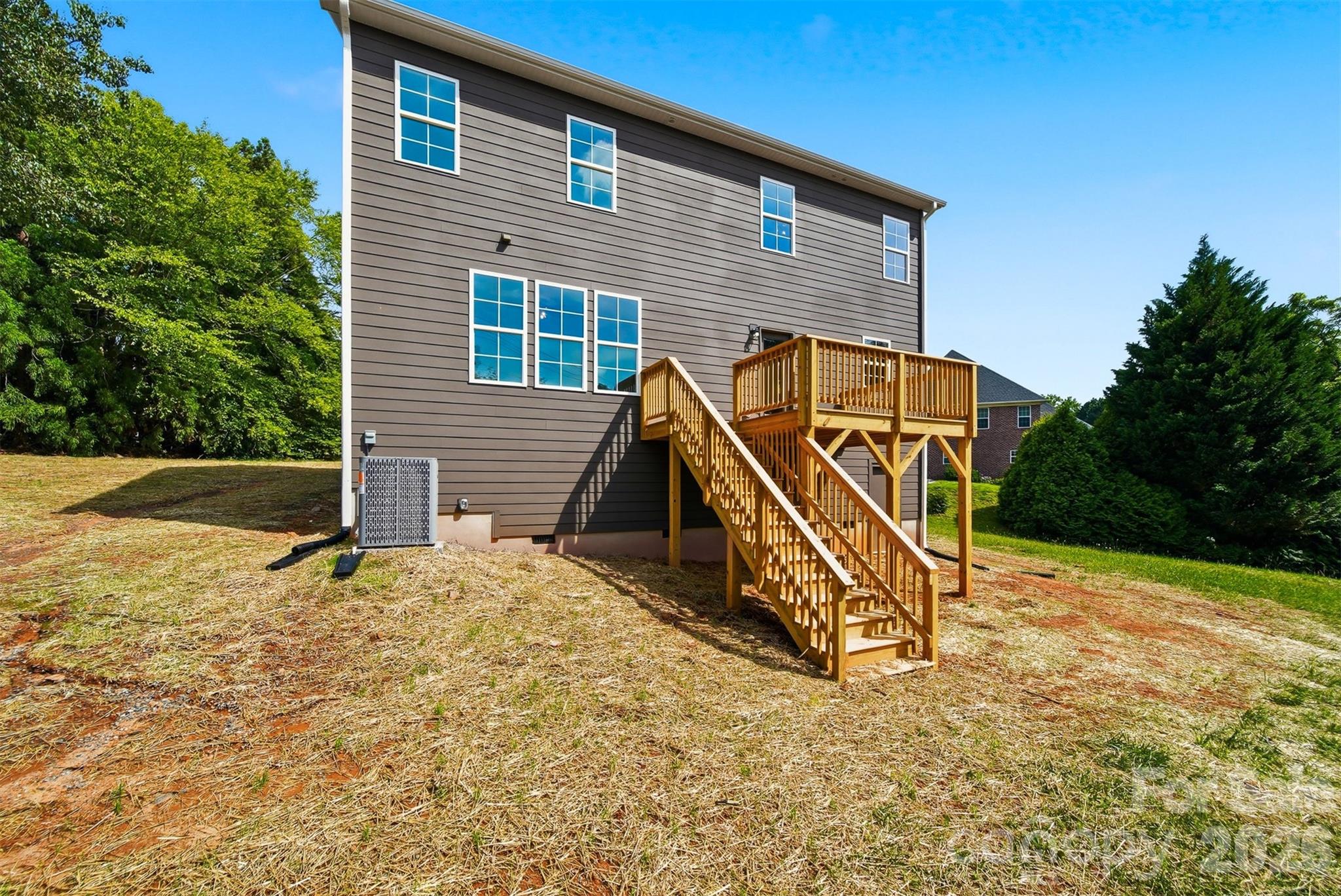1147 10th Street Lane NW