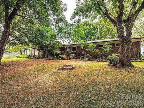 2089 Connelly Springs Road