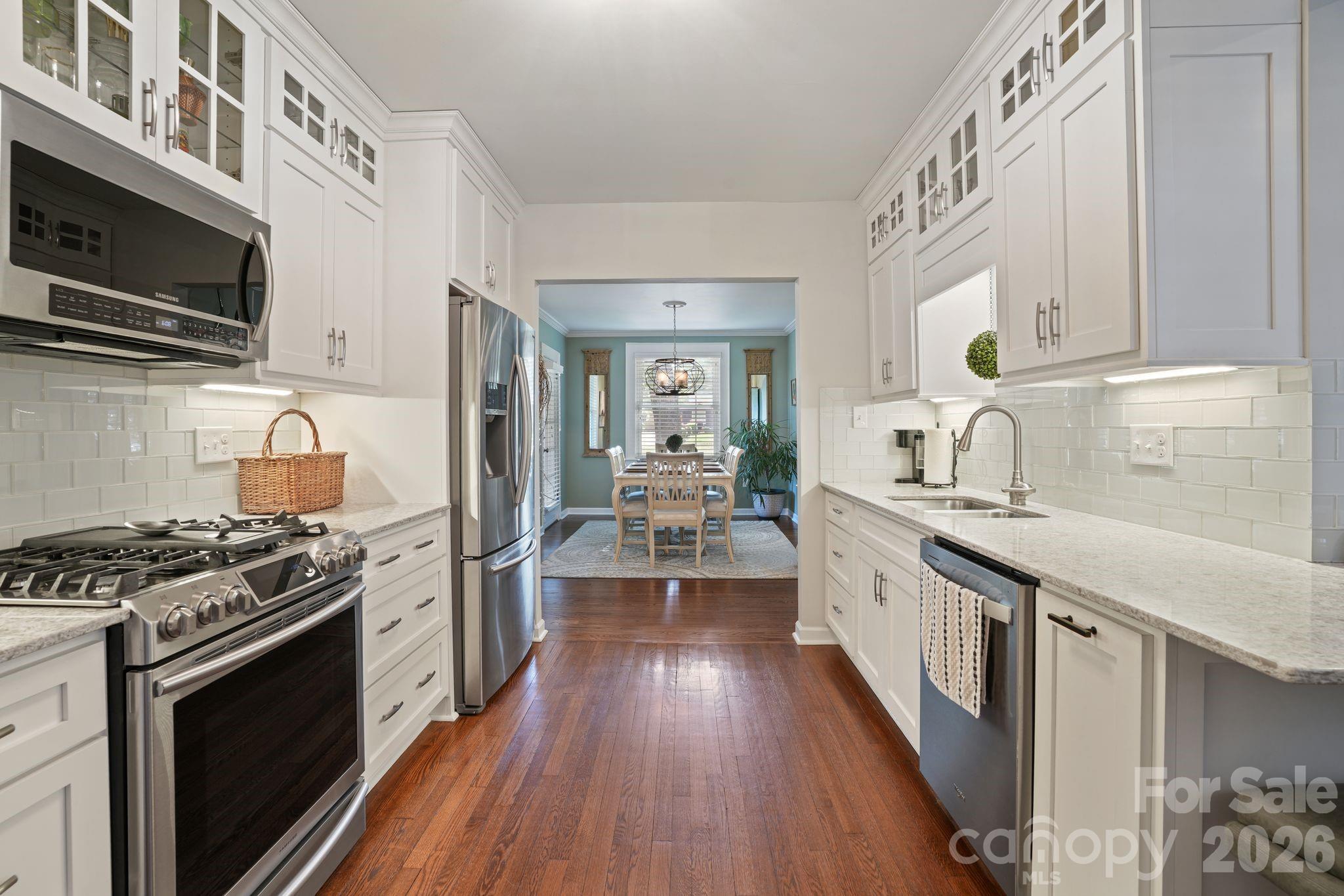 1520 5th Street NE