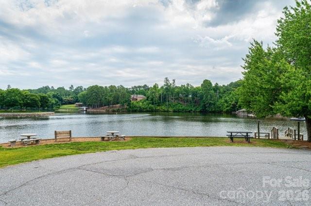 5976 Gold Creek Estate Drive