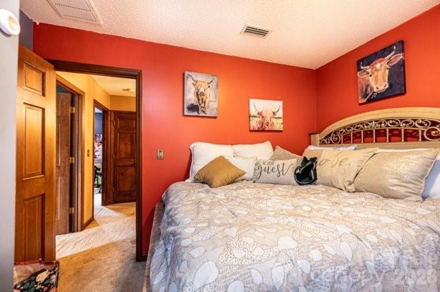 5976 Gold Creek Estate Drive