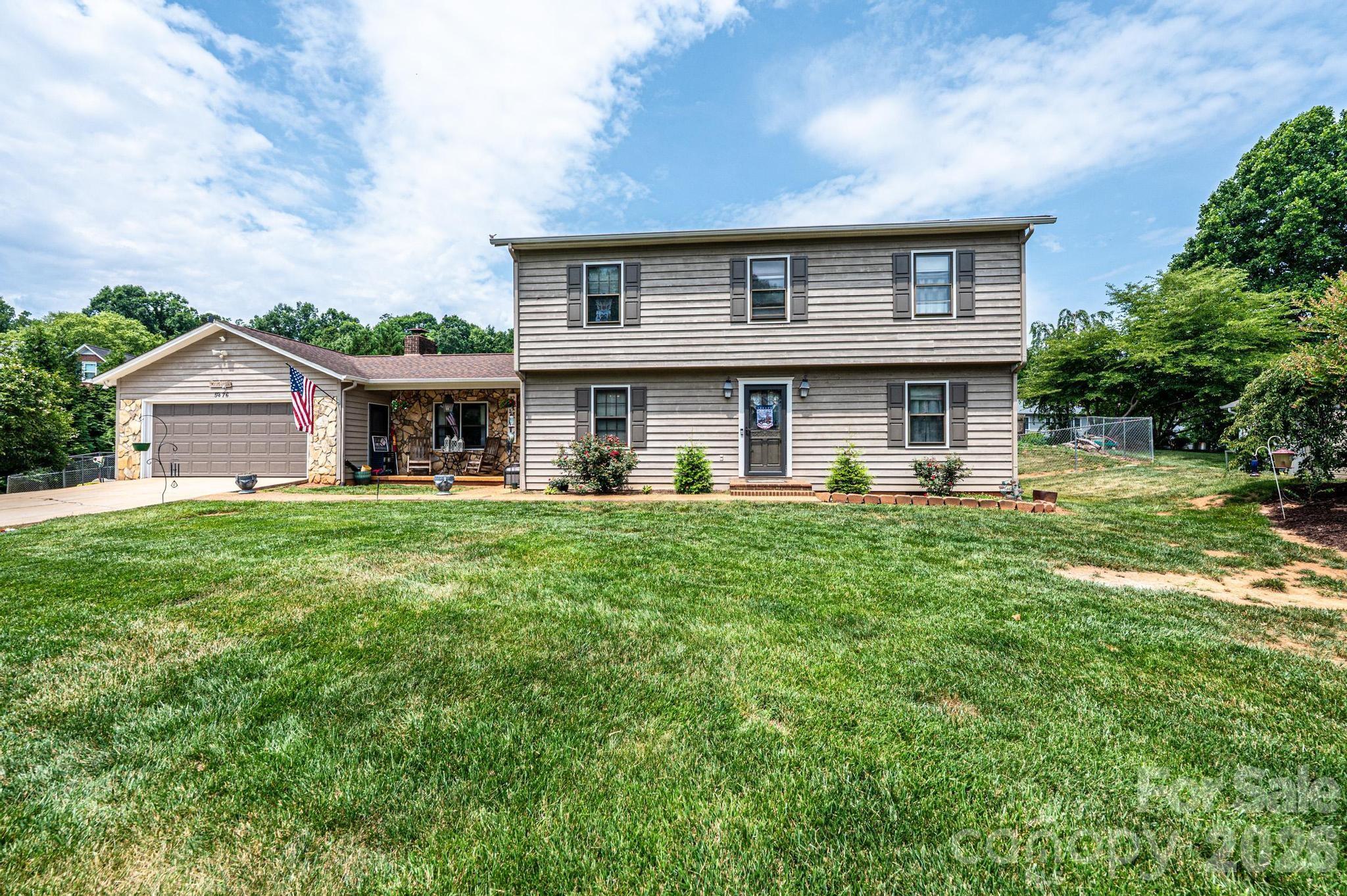 5976 Gold Creek Estate Drive
