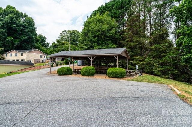 5976 Gold Creek Estate Drive