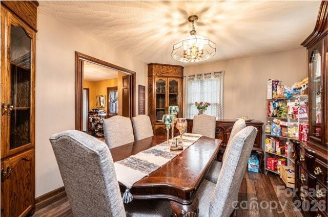 5976 Gold Creek Estate Drive
