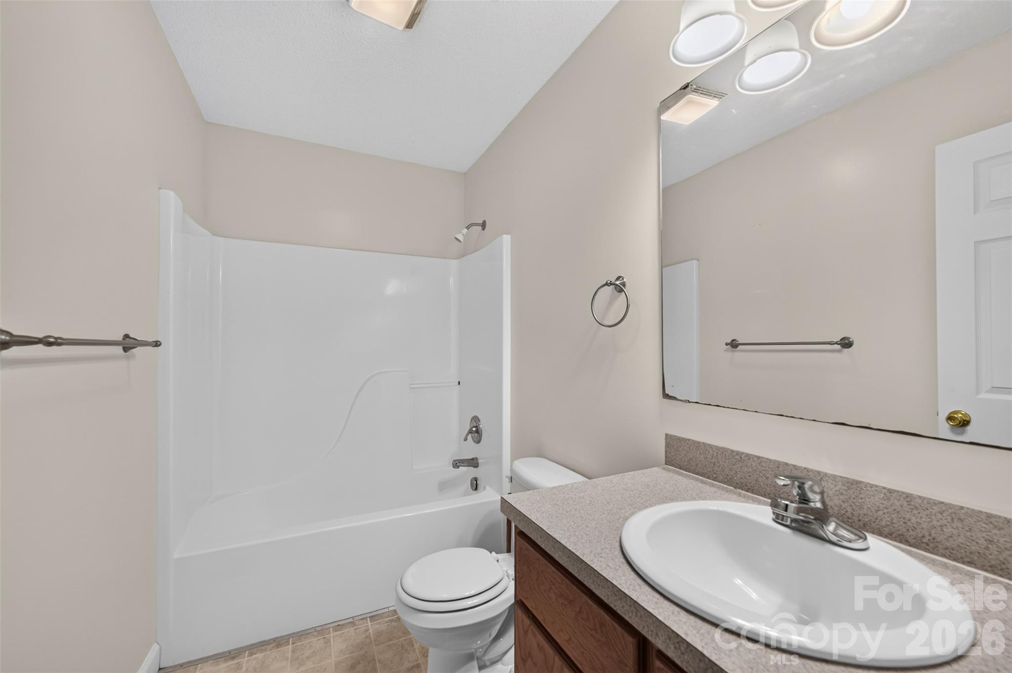 1535 & 1537 23rd Street NE
