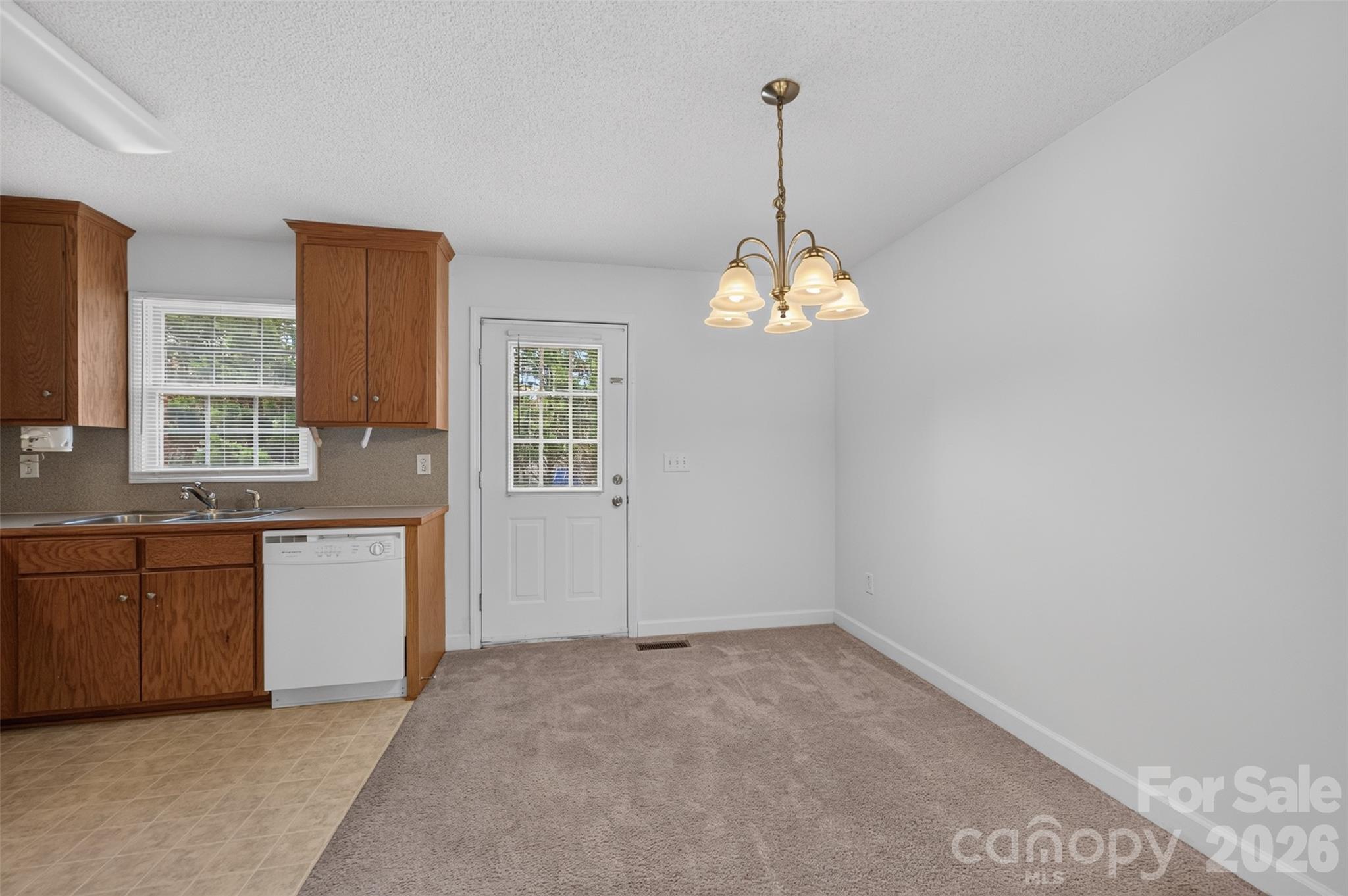 1535 & 1537 23rd Street NE