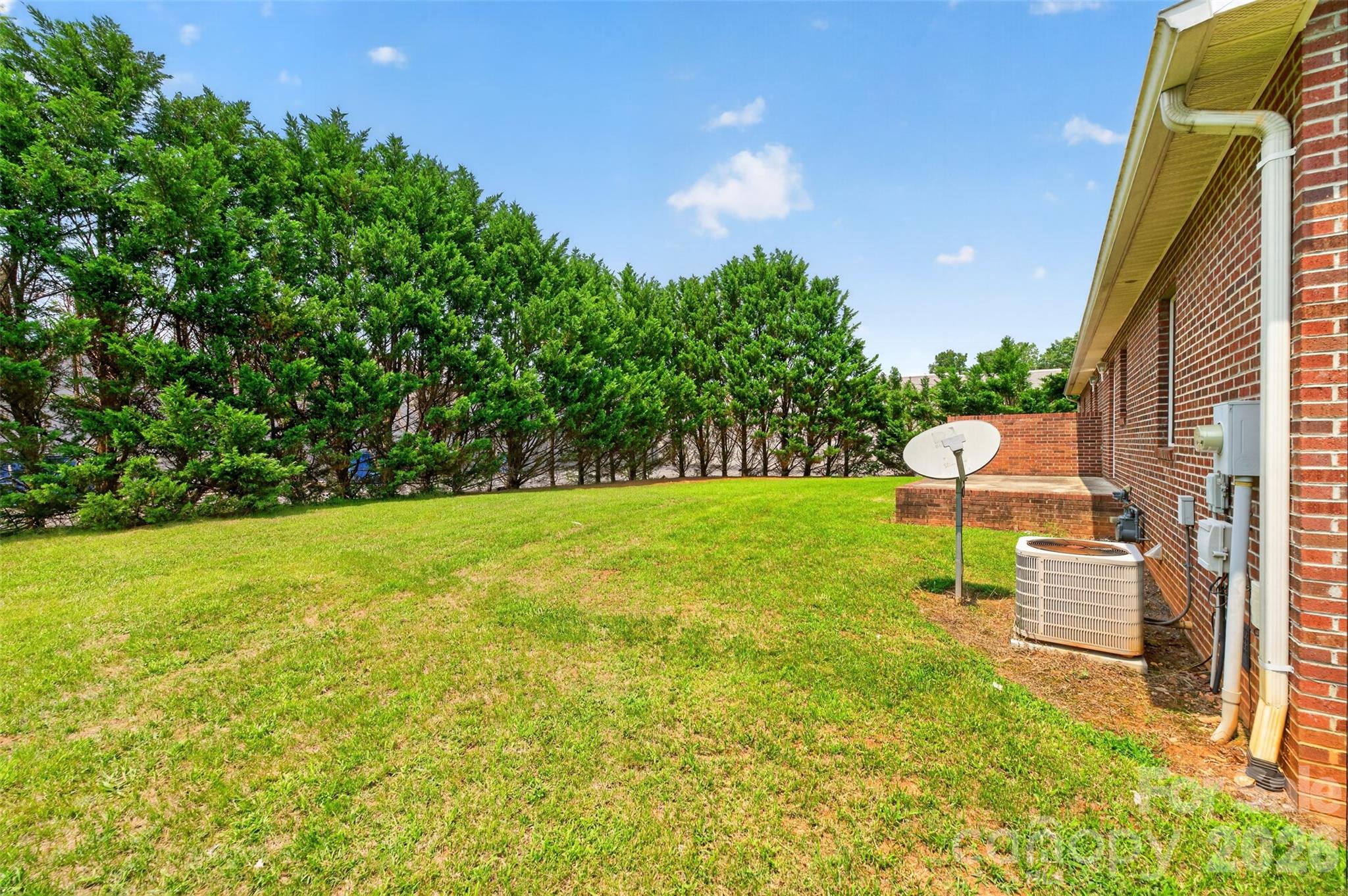 1535 & 1537 23rd Street NE
