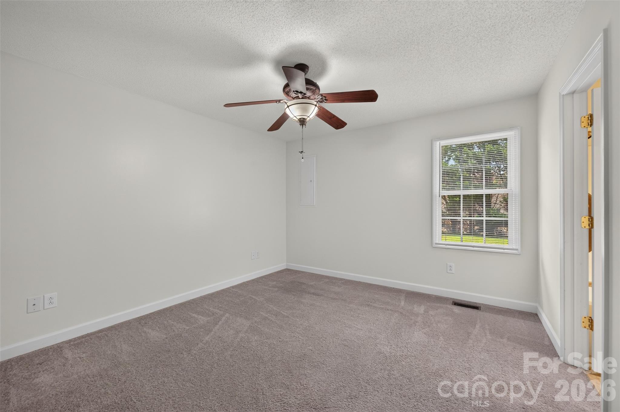 1535 & 1537 23rd Street NE