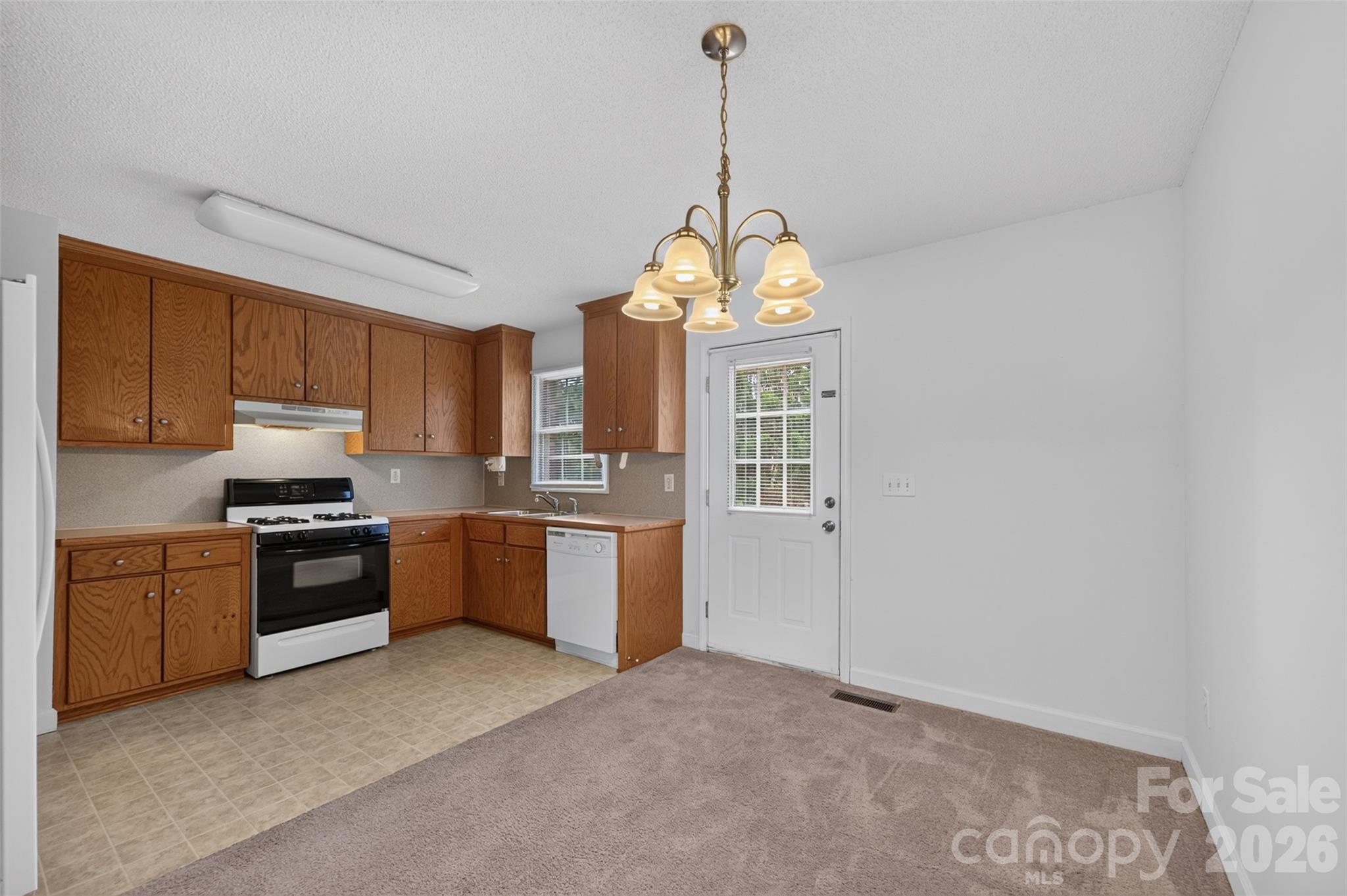 1535 & 1537 23rd Street NE