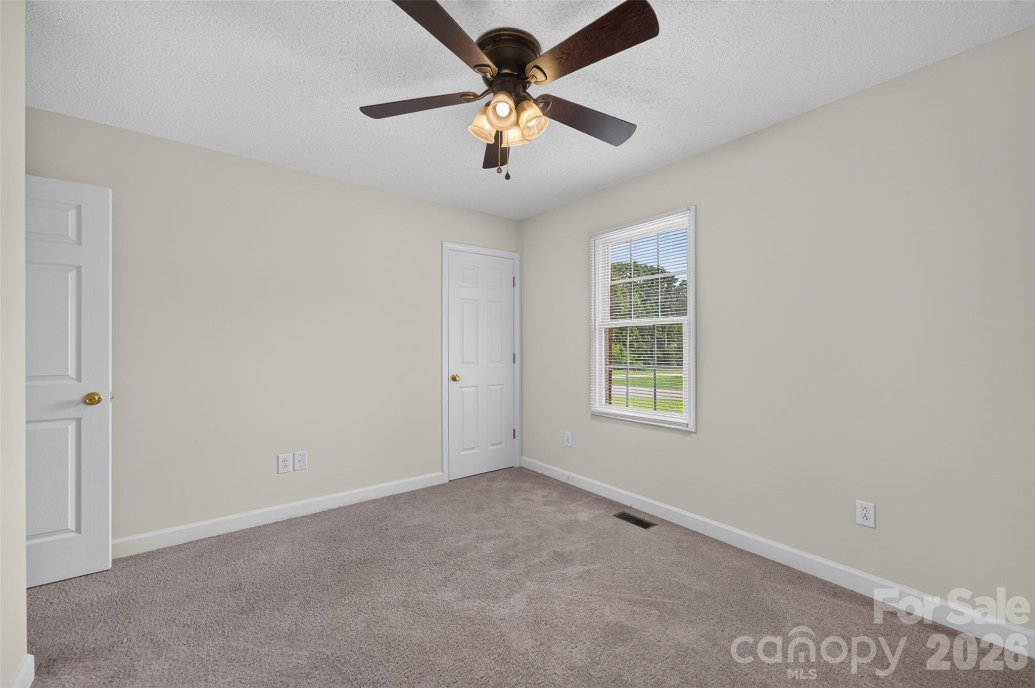 1535 & 1537 23rd Street NE