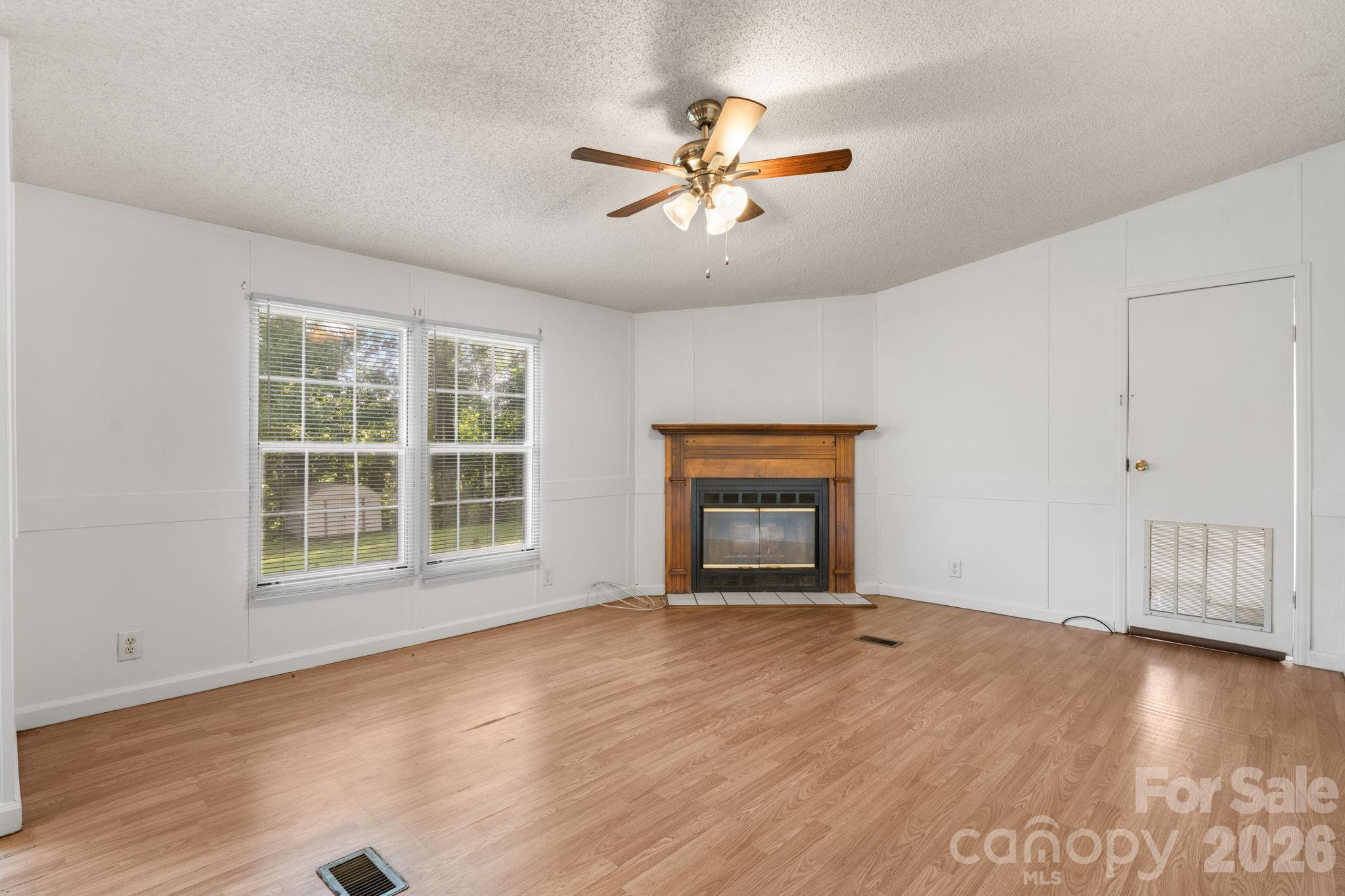 2786 Ridgecreek Drive