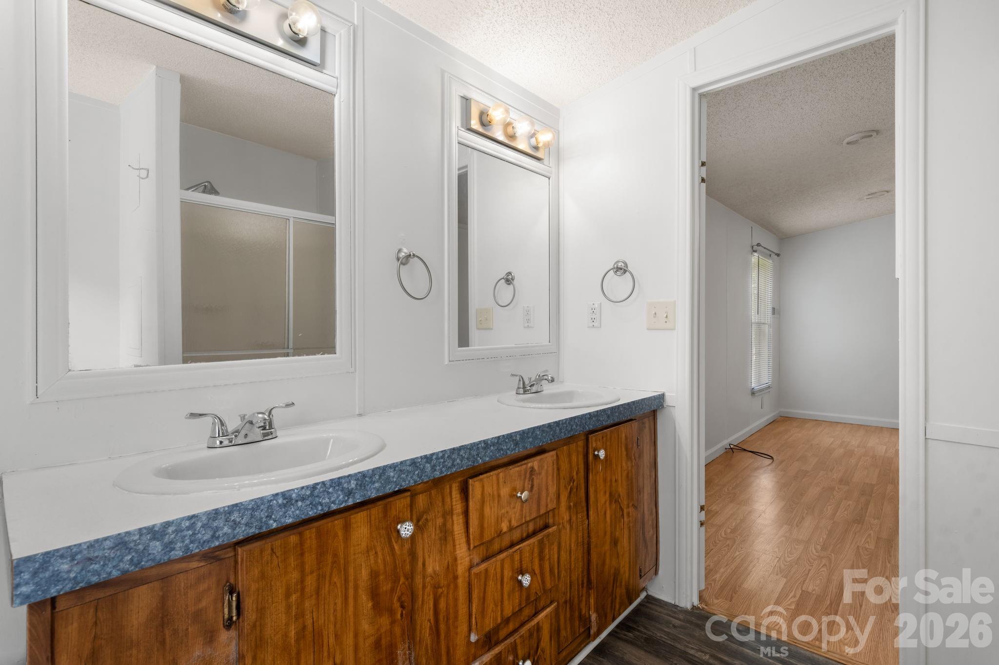 2786 Ridgecreek Drive
