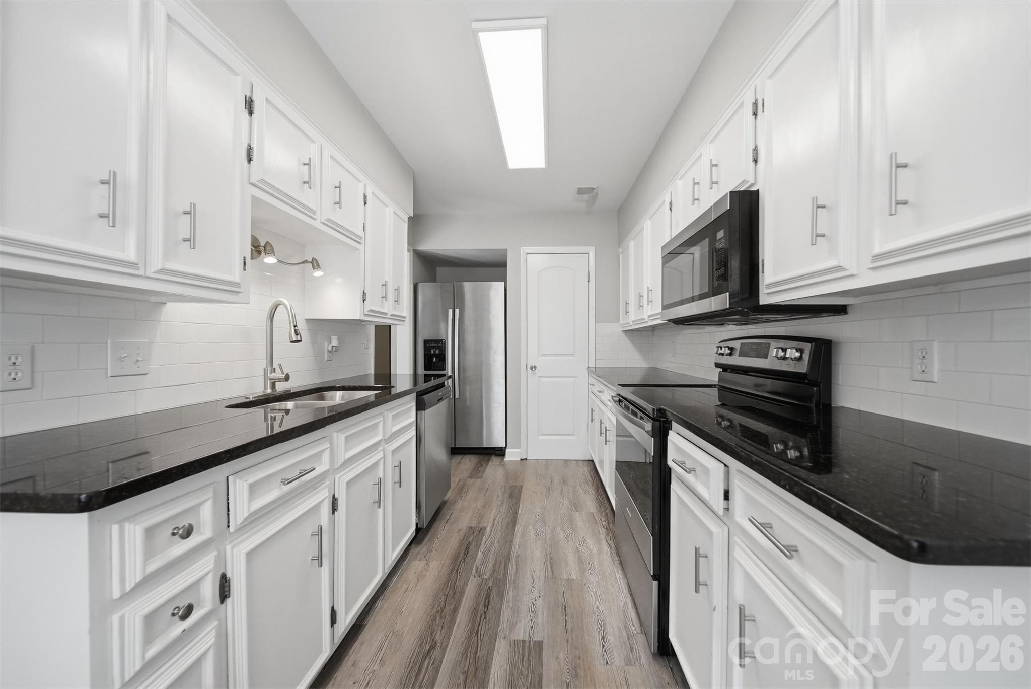 4340 N Center Street Unit: 203