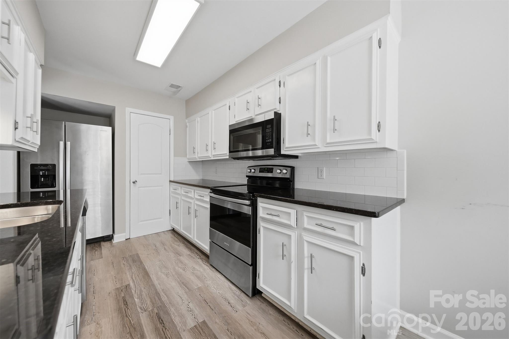 4340 N Center Street Unit: 203