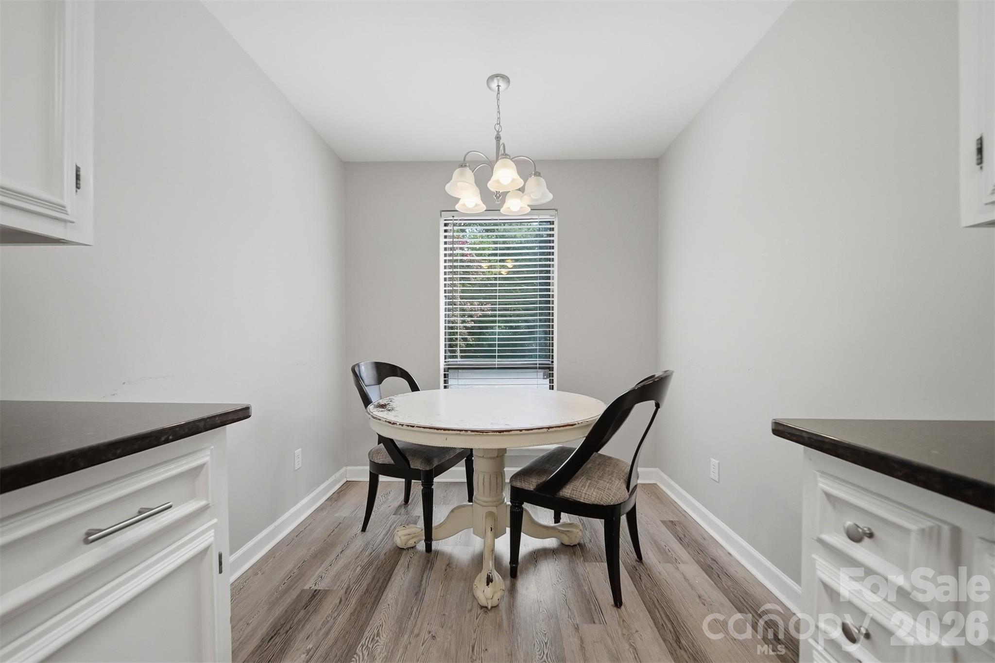4340 N Center Street Unit: 203