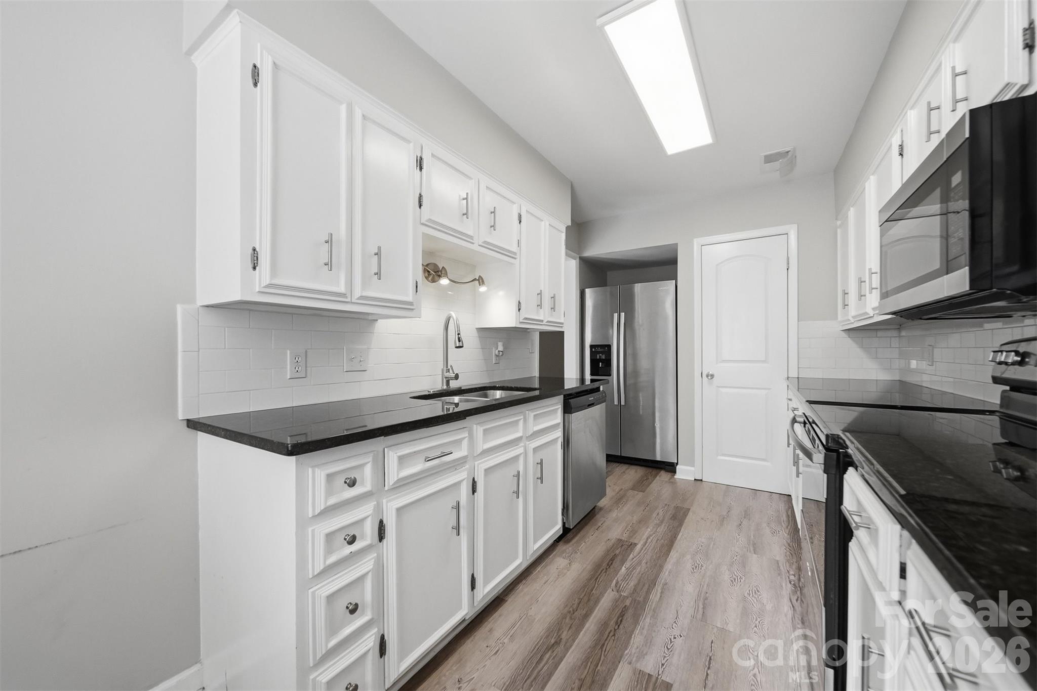 4340 N Center Street Unit: 203