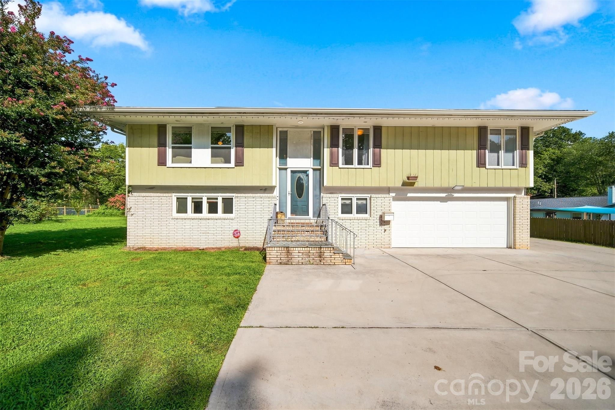706 Springdale Road